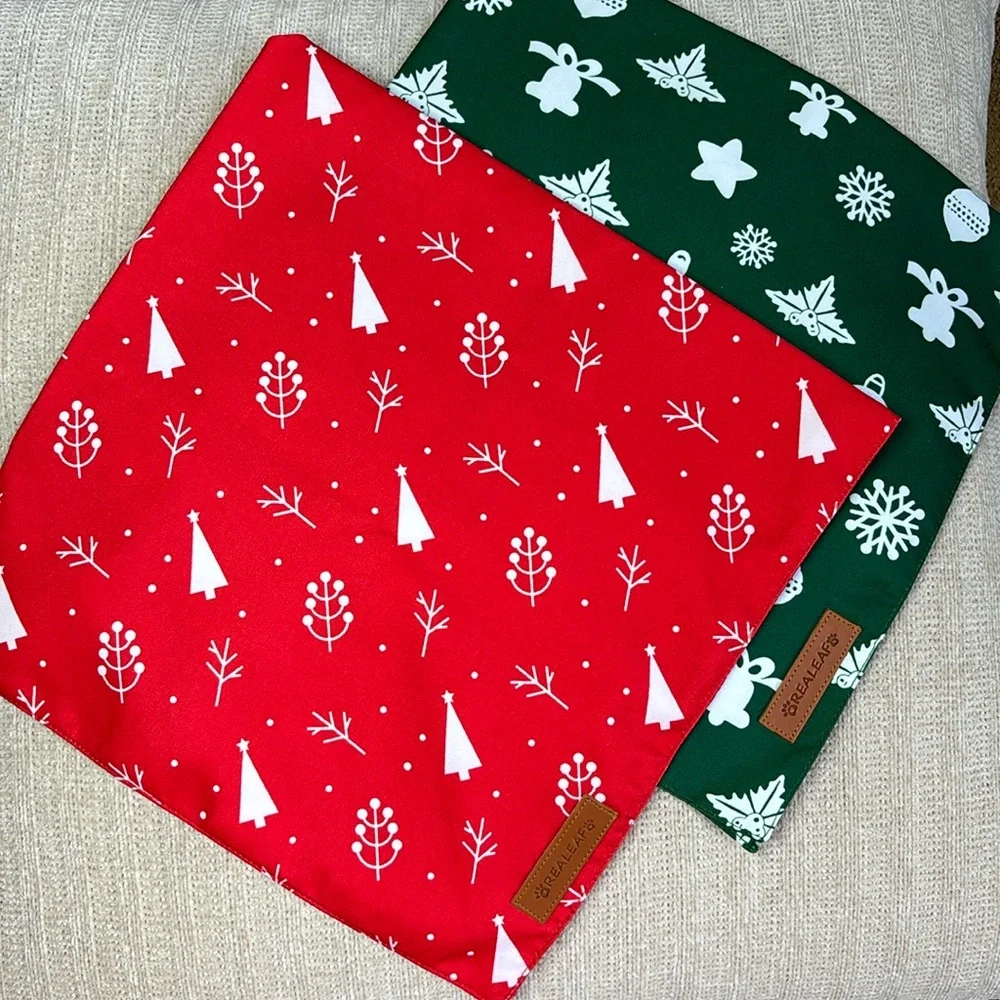 NEW Set of 2 Dog Christmas Bandanas - Picture 3 of 9